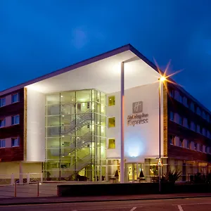 Express, Racecourse By Ihg Chester